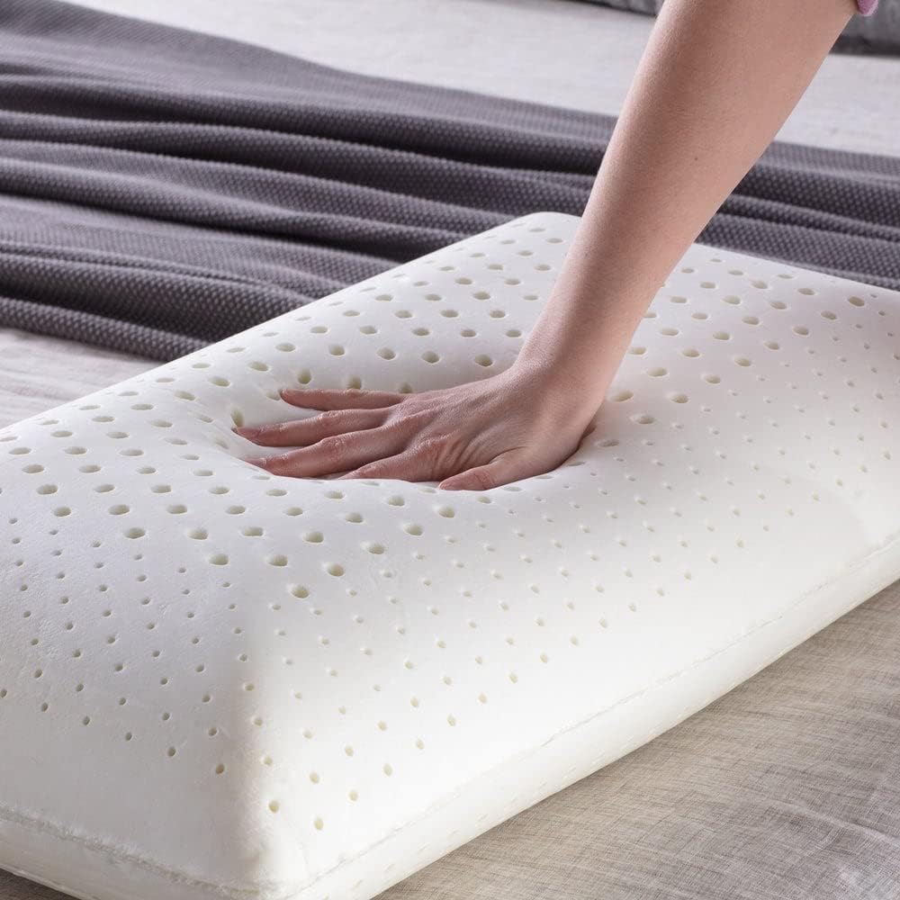 Ortopedik Boyun Yastığı – Delikli Hafızalı Sünger Ergonomik Uyku Yastığı